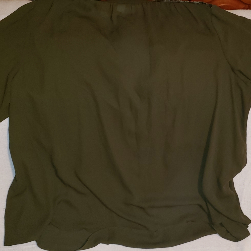 Torrid army green blouse - Picture 7 of 7